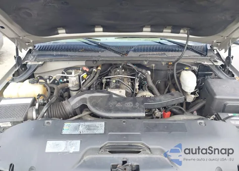 2005 GMC Yukon Xl 1500 Slt из США, поврежденный, VIN 1GKFK16Z95J160819